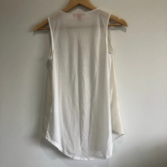 Joe Fresh  Sz XS Champagne Gold Shimmer Sheer Sleeveless Blouse Top - Picture 6 of 7